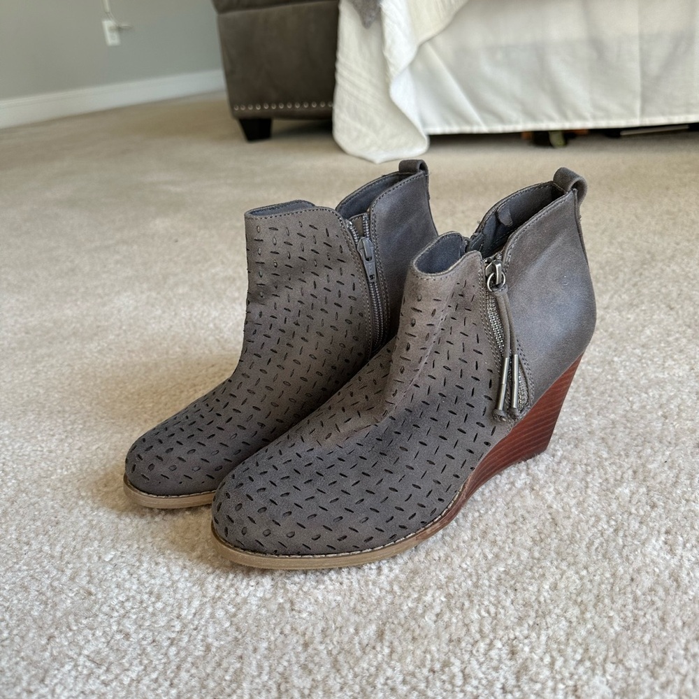 Report Footwear Granger Perforated Bootie